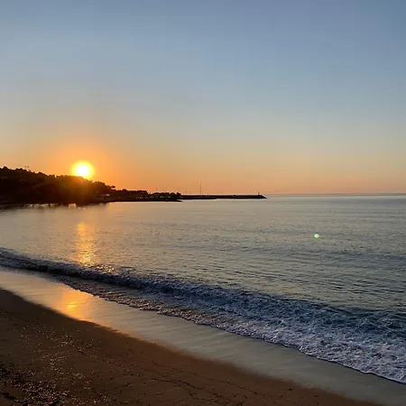 Rives D'eden Lägenhet